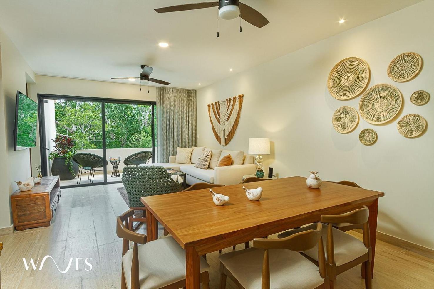 2 Rec. | Roof C/infinity Pool + Jacuzzi | Amplio Apartment