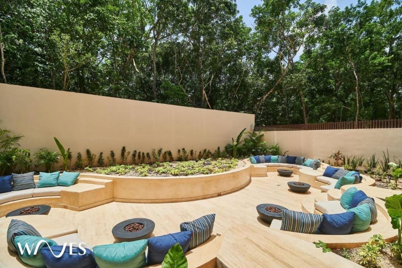 2 Rec. | Roof C/infinity Pool + Jacuzzi | Amplio Appartement