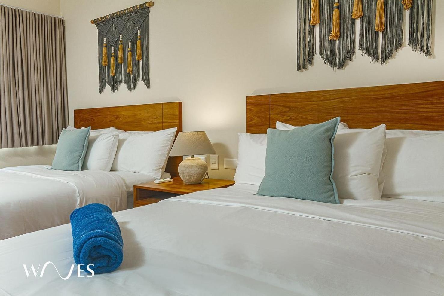 2 Rec. | Roof C/infinity Pool + Jacuzzi | Amplio Appartement